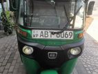Bajaj RE 2019