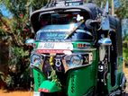 Bajaj RE 2019
