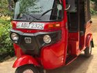 Bajaj RE 2019