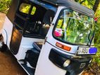 Bajaj RE 2019