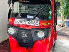Bajaj RE 2019
