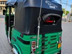 Bajaj RE 2019