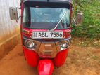 Bajaj RE 2019