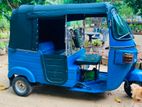 Bajaj RE 205 2011
