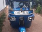 Bajaj RE 205 2011