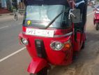 Bajaj RE 205 2011