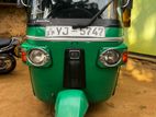 Bajaj RE 205 2011