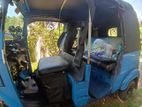 Bajaj RE 205 2012