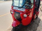 Bajaj RE 205 2014