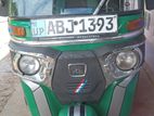 Bajaj RE 205 2015