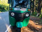 Bajaj RE 205 2015