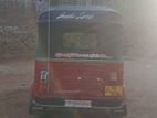 Bajaj RE 205 2015