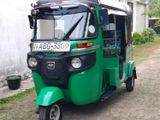Bajaj RE 205 2015