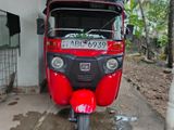Bajaj RE 205 2015
