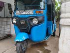 Bajaj RE 205 2015