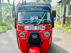 Bajaj RE 205 2015