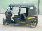 Bajaj RE 205 2015