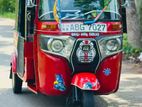 Bajaj RE 205 2015