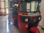 Bajaj RE 205 2016