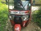 Bajaj RE 205 2016