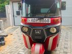 Bajaj RE 205 2017