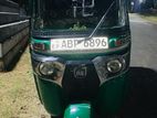 Bajaj RE 205 2017