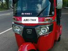 Bajaj RE 205 2020