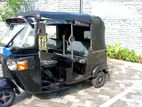 Bajaj RE 205 4 stroke 2011