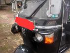 Bajaj RE 205 D 2013