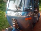 Bajaj RE 2storks 2004