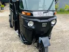 Bajaj RE 2019
