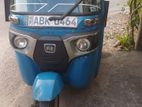 Bajaj RE 4 Stroke 2016