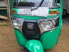 Bajaj RE 4 Stroke twin spark 2015