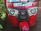 Bajaj RE 2015