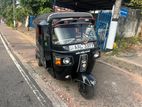 Bajaj RE 4strok 2013