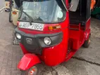 Bajaj RE 4strok 2017