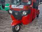 Bajaj RE 4Stroke 2019