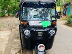 Bajaj RE 2016