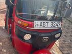 Bajaj RE 2019