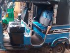 Bajaj RE 2014