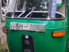 Bajaj RE 2001
