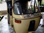 Bajaj RE There Wheeler 2005