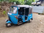Bajaj RE 2000