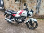 Bajaj V15 2016