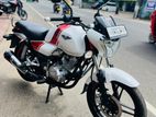 Bajaj V15 2016