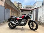 Bajaj V15 2016