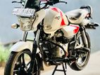 Bajaj V15 2016