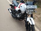 Bajaj V15 2017