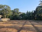 Bandaragama : 15 perches Land for Sale at Kanaththagoda