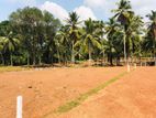 Bandaragama Super luxury land for sale In Uyanwatta Lake Road
